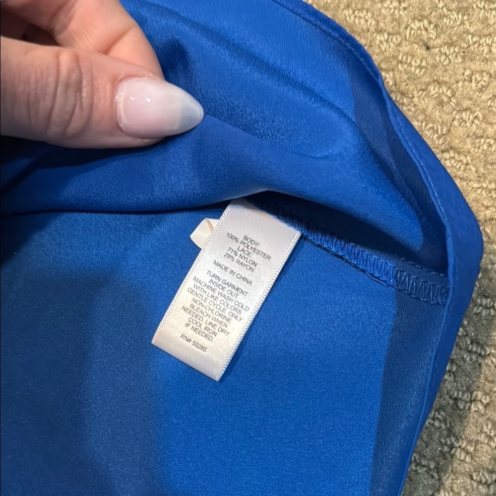 Express Fitted Blue and Black Lace Blouse - Picture 4 of 4